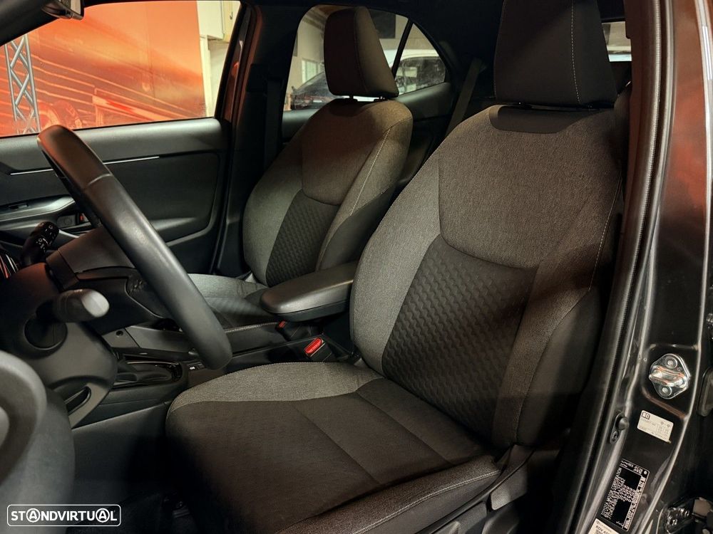 Toyota Yaris Cross 1.5 HDF Premier Edition - 7