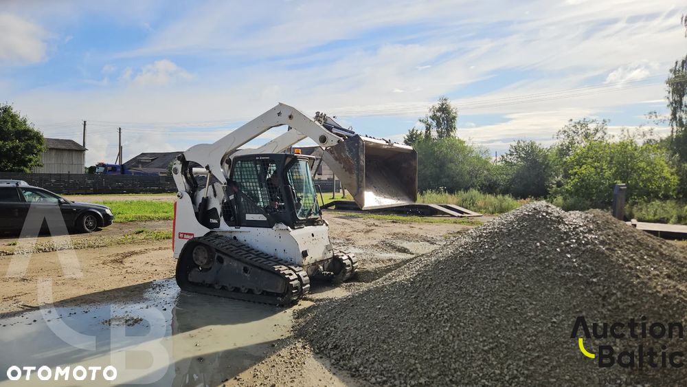 Bobcat T 300 - 9