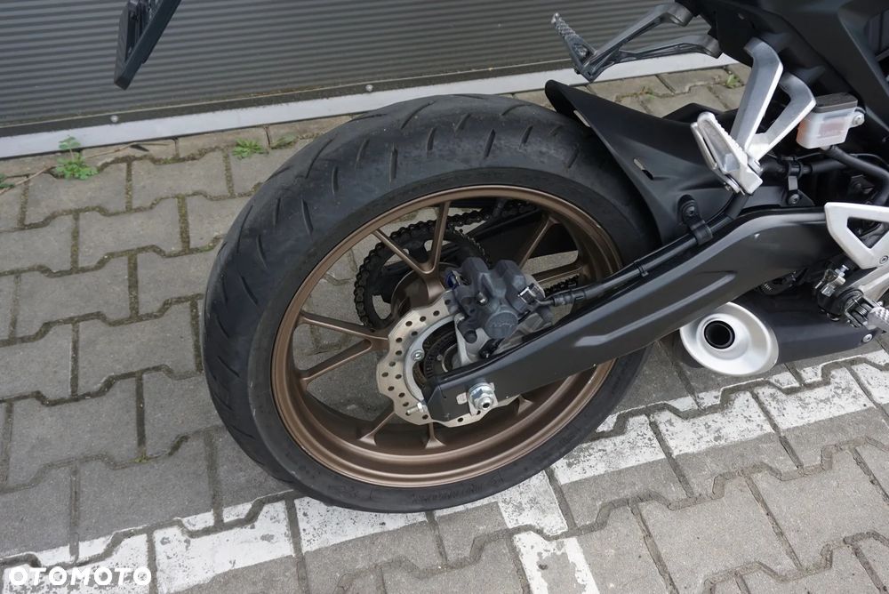 Honda CB - 3