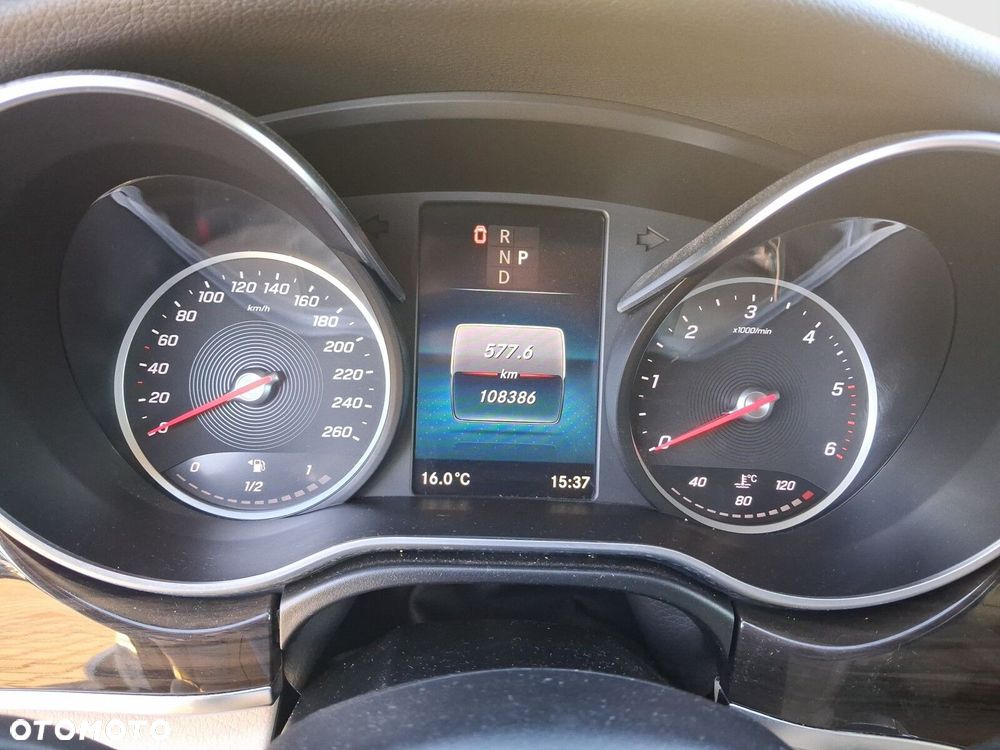 Mercedes-Benz Klasa V - 11