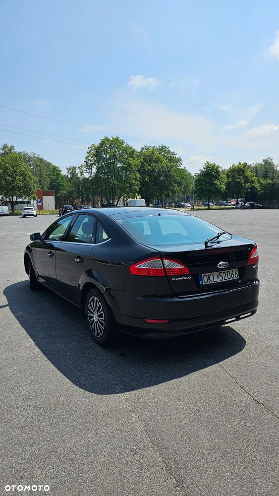 Ford Mondeo 1.8 TDCi Ghia - 3