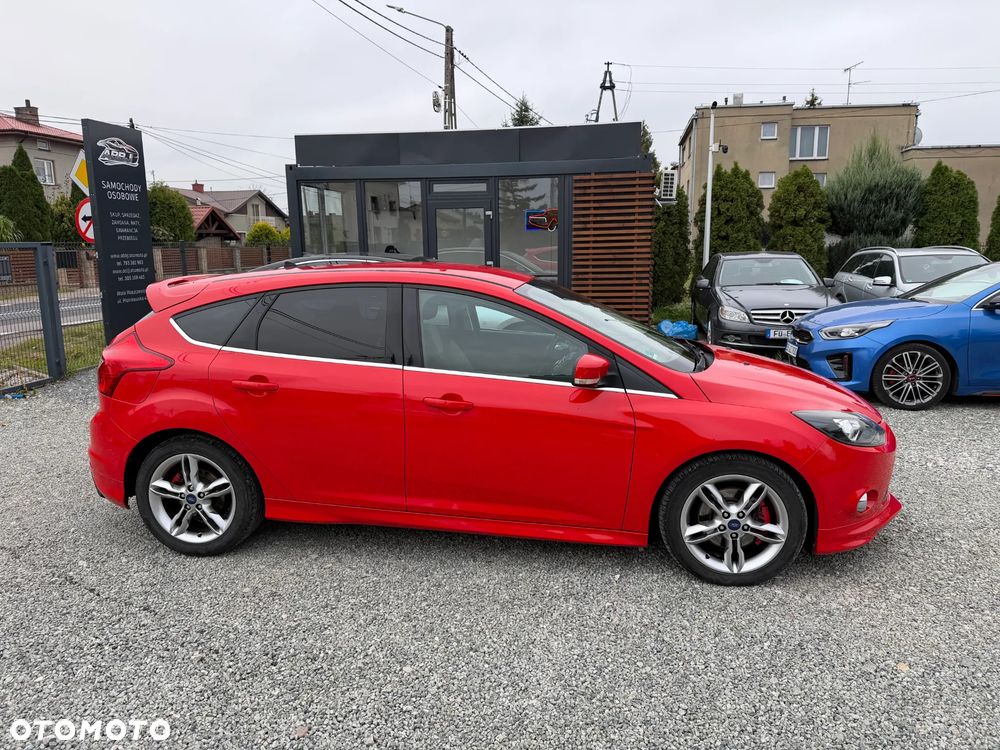 Ford Focus 1.6 EcoBoost Trend Sport - 9