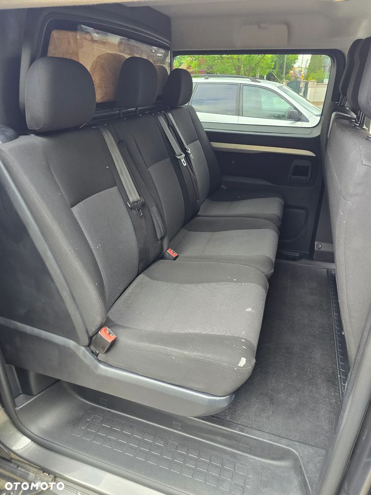 Opel Vivaro - 13