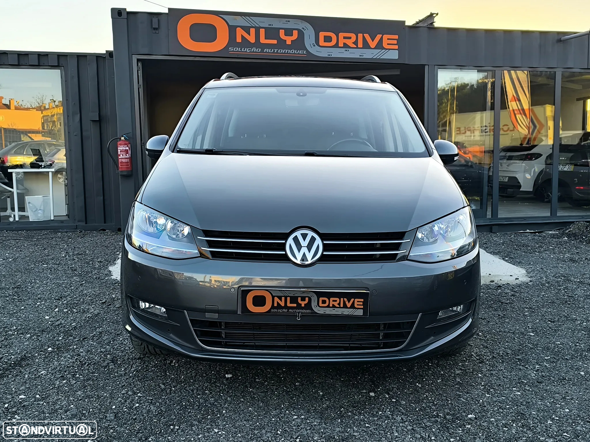 VW Sharan 2.0 TDI Blue Confortline - 2