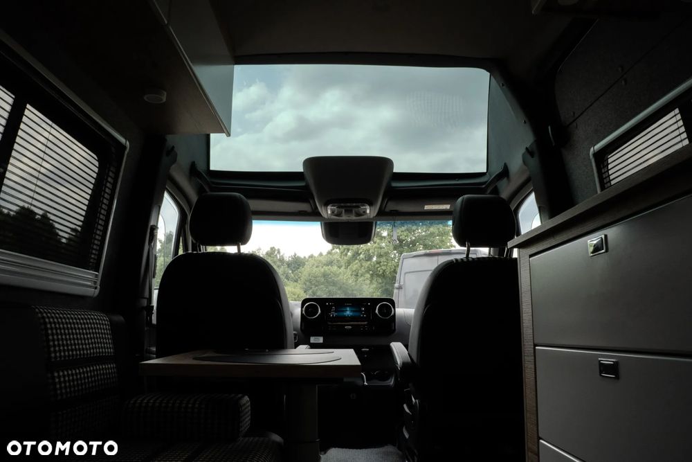 Mercedes-Benz Sprinter - 36