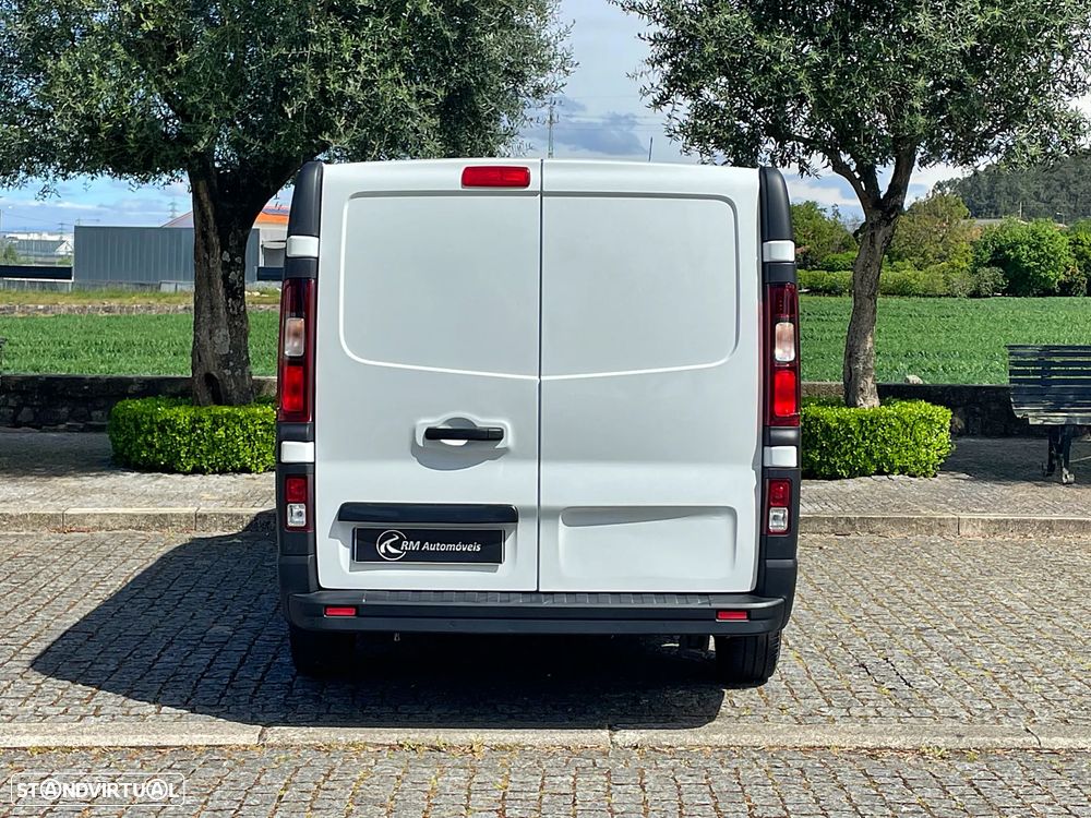 Renault Trafic 2.0 dCi IVA Dedutível - 9