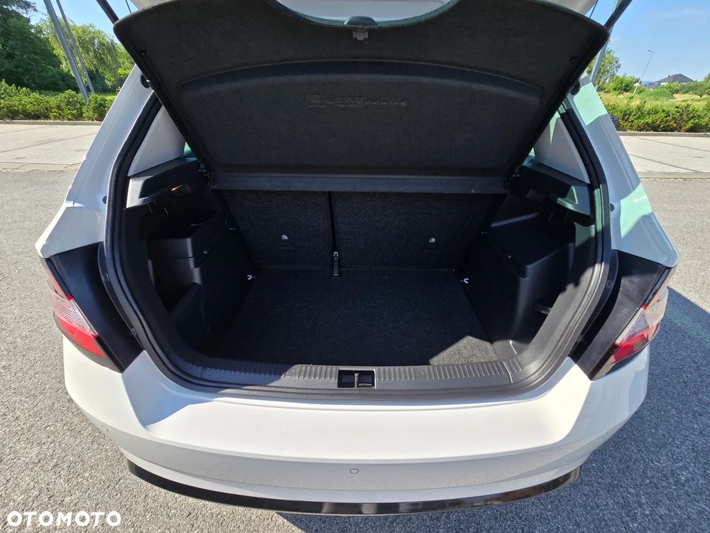 Skoda Fabia 1.0 TSI Monte Carlo - 22