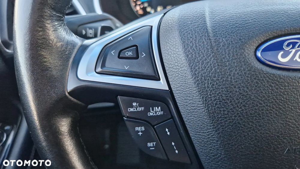 Ford Edge 2.0 TDCi Bi-Turbo 4x4 Titanium - 20