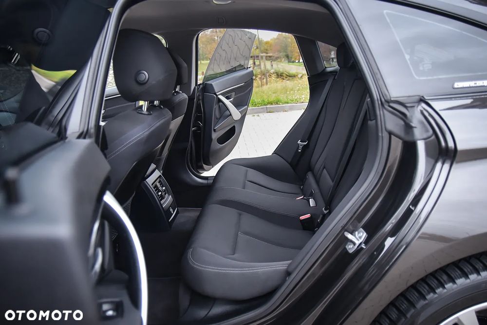 BMW Seria 4 418d Sport Line - 29