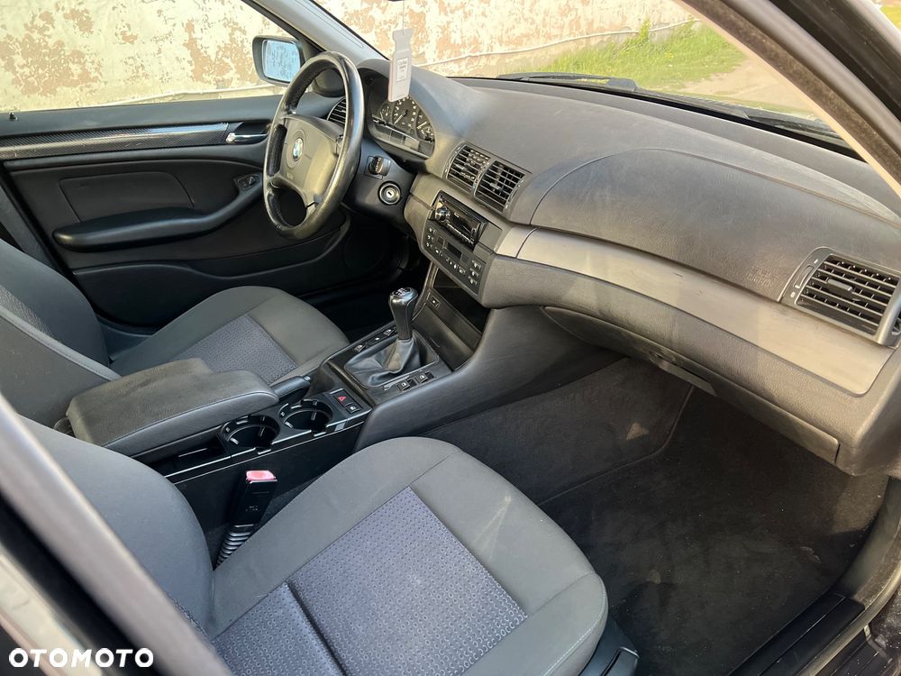 BMW Seria 3 316i Edition Sport - 9