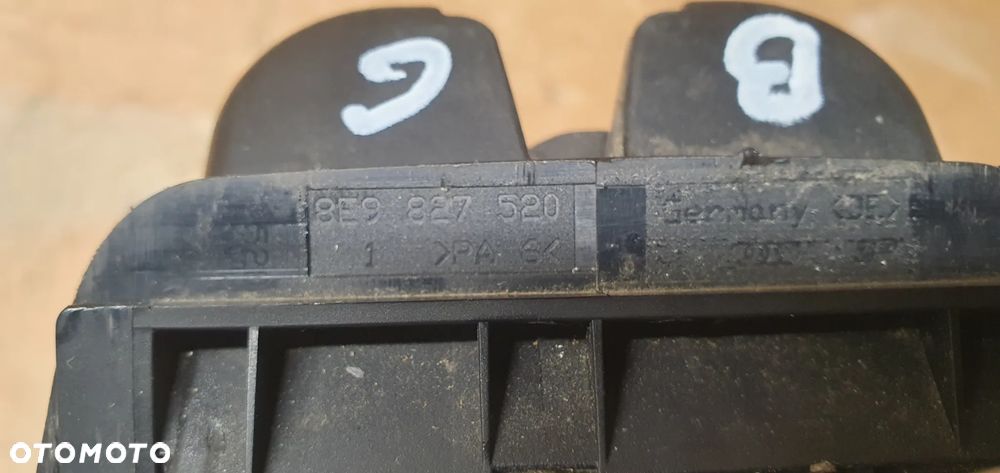 Zamek klapy bagażnika Audi A4 B6 Kombi 8E9827520 - 6