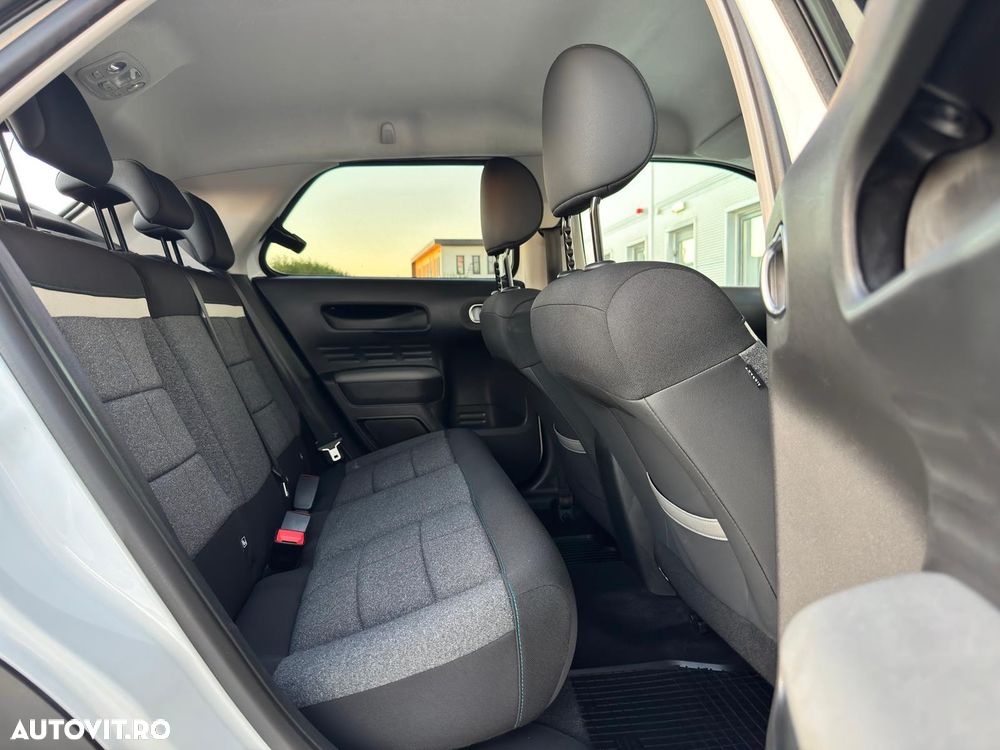 Citroën C4 Cactus 1.2 PureTech S&S EAT6 Shine - 12