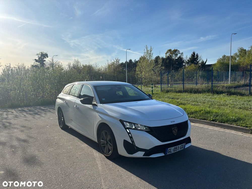 Peugeot 308 - 1