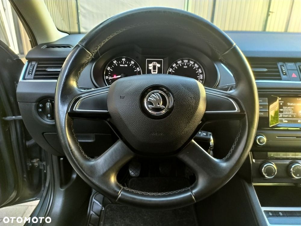 Skoda Octavia - 16