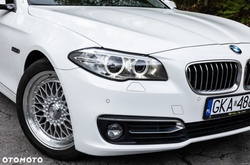 BMW Seria 5 520d Luxury Line - 4