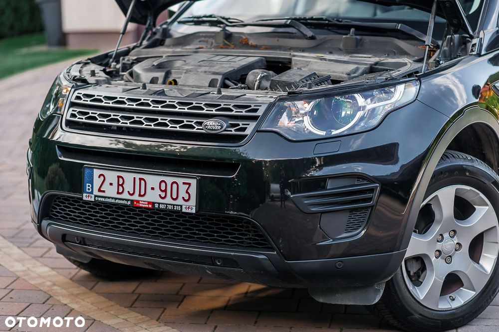Land Rover Discovery Sport TD4 HSE Luxury - 11