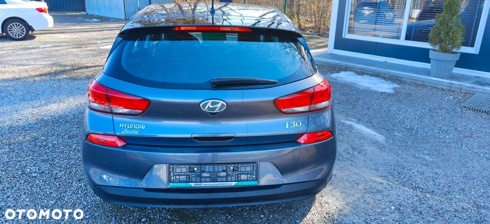 Hyundai i30 1.4 Trend - 4