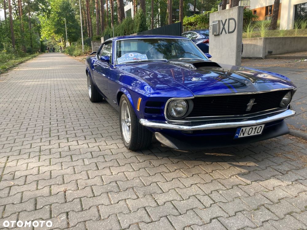 Ford Mustang - 9