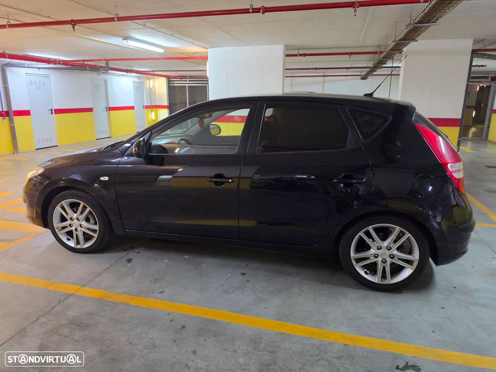Hyundai i30 1.6 CRDI STyle - 3