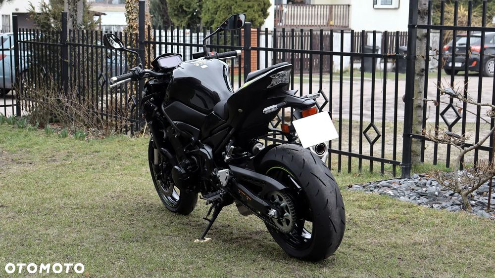 Kawasaki Z 900 - 8