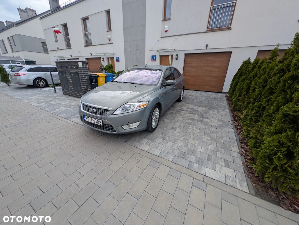 Ford Mondeo 2.0 Titanium - 1