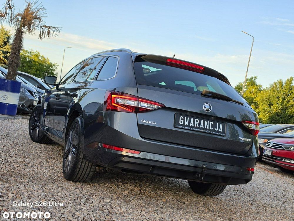 Skoda Superb 2.0 TDI Ambition - 11