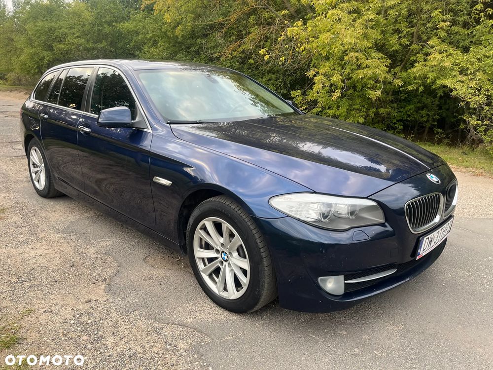 BMW Seria 5 520d Touring - 8