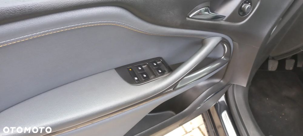 Opel Zafira 1.4 Turbo Edition - 15