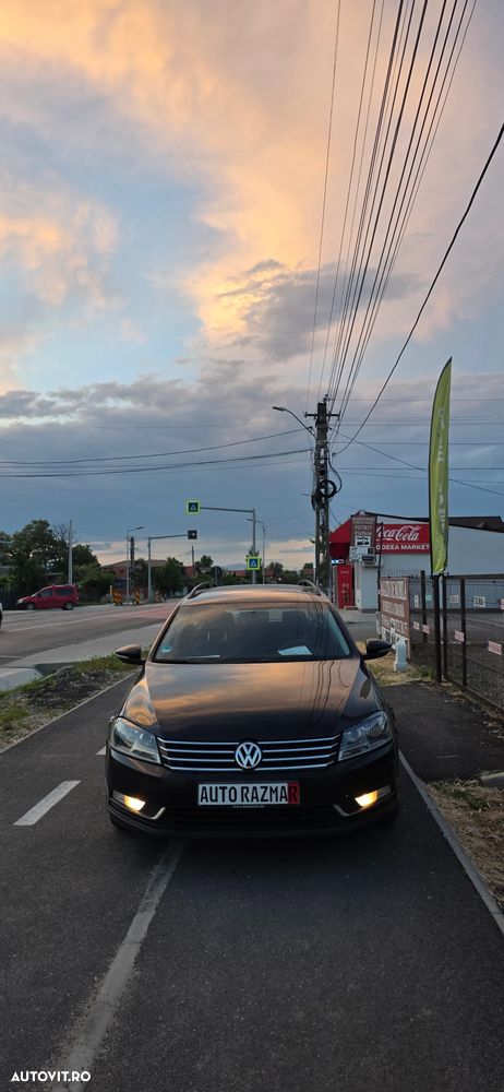 Volkswagen Passat 2.0 Blue TDI SCR Comfortline - 13