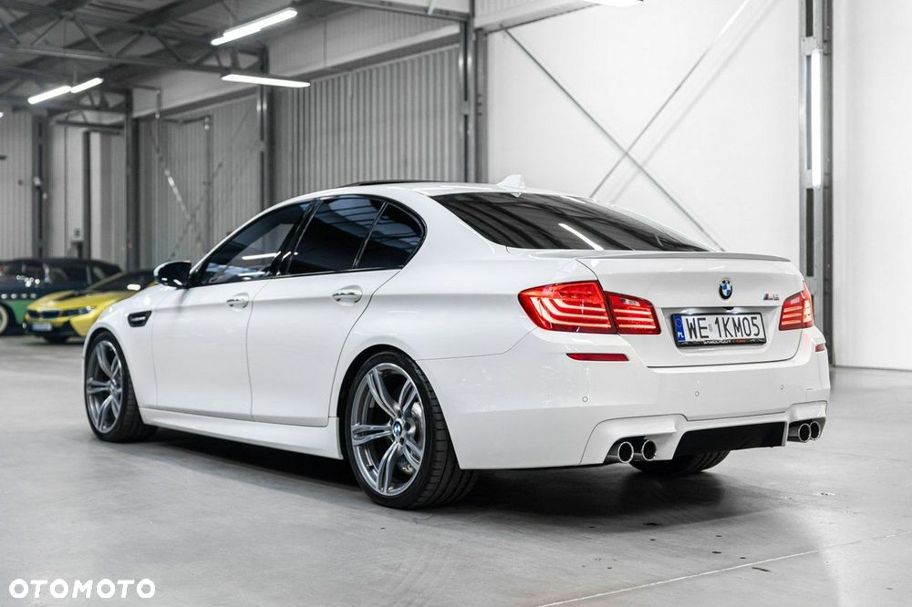 BMW M5 DKG - 10
