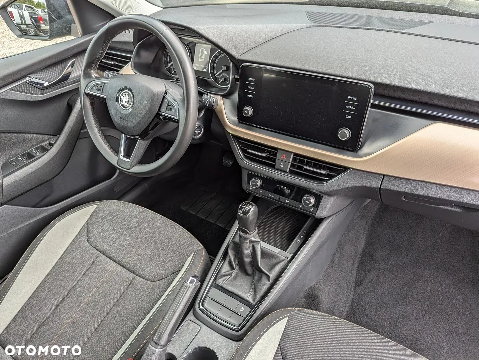 Skoda Kamiq 1.0 TSI Style - 25