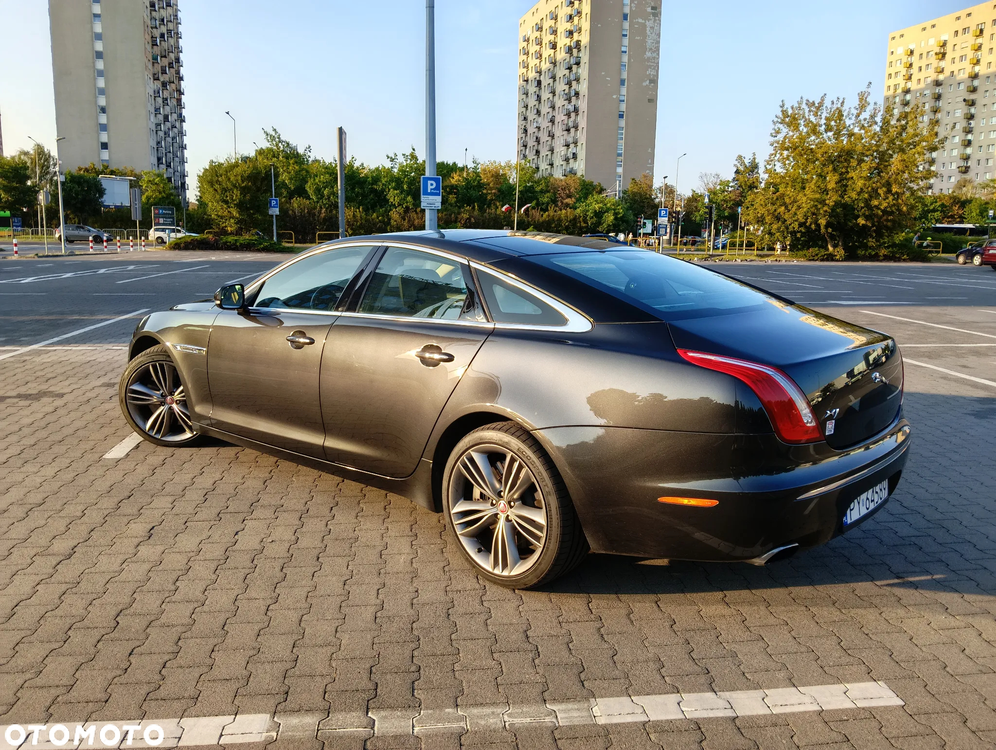 Jaguar XJ 5.0 S/C LWB Supersport - 13