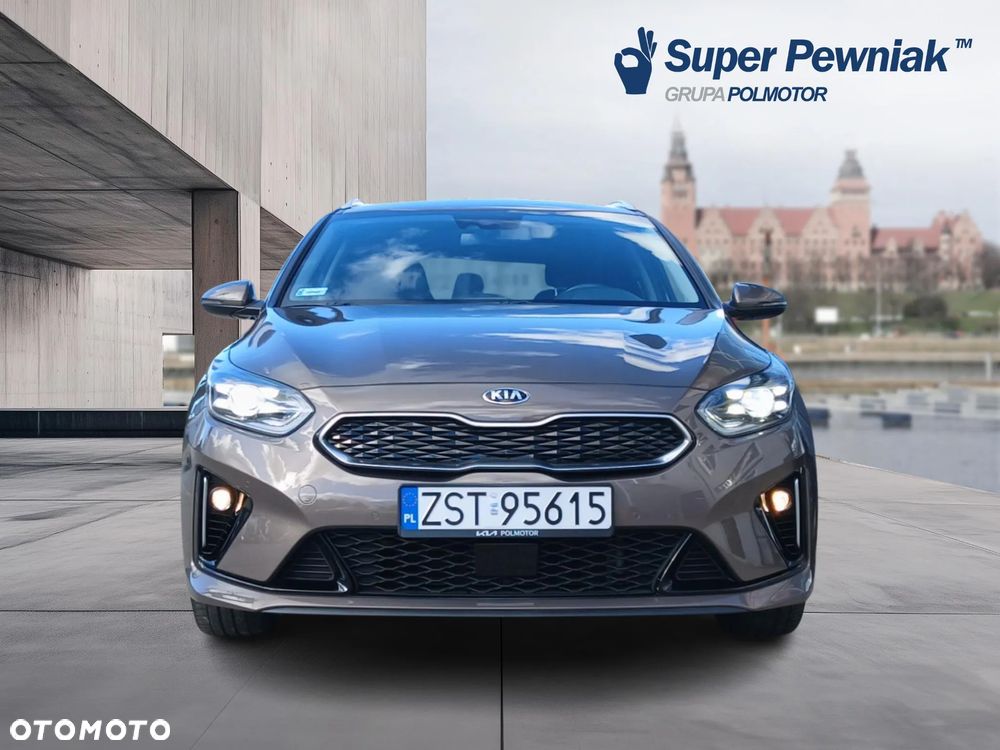 Kia Ceed 1.6 GDI PHEV L Business Line DCT - 8