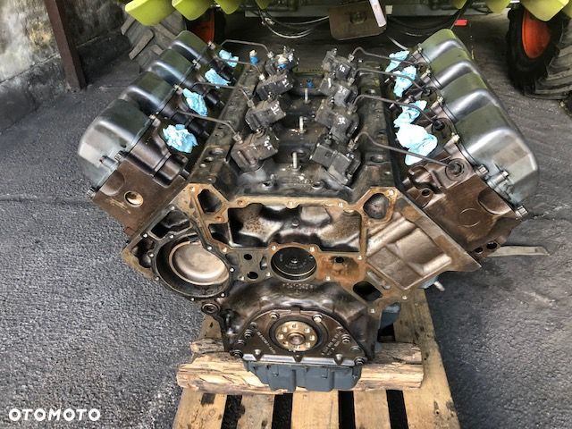 Claas Jaguar - Silnik Mercedes OM 502LA - 1