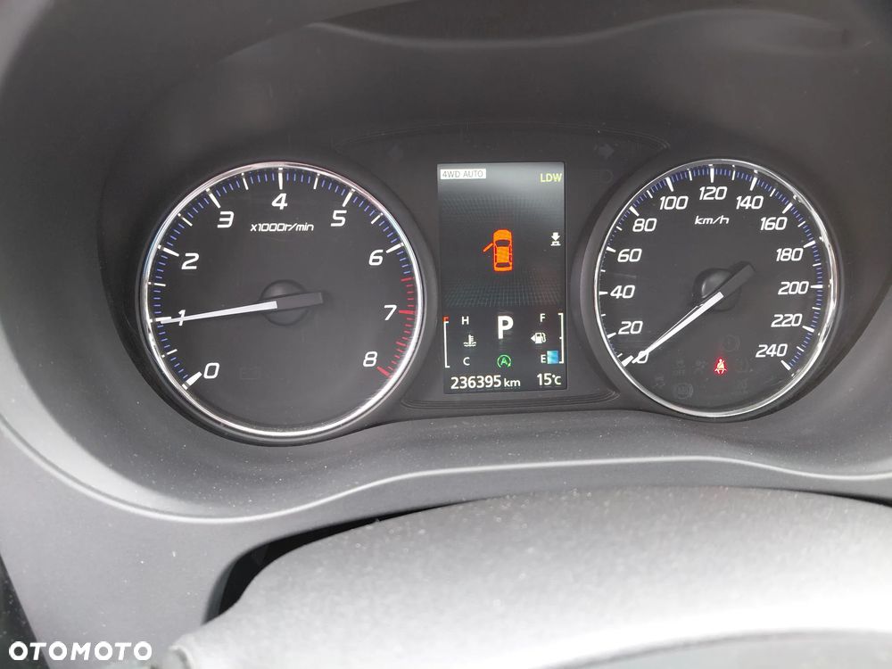 Mitsubishi Outlander 2.0 Instyle SDA 4WD CVT - 15