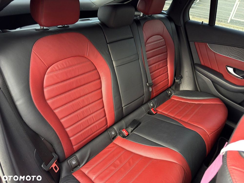 Mercedes-Benz GLC 300 4-Matic - 27