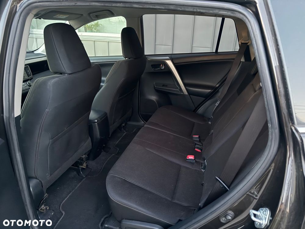 Toyota RAV4 2.0 D-4D 4x4 Edition S - 18