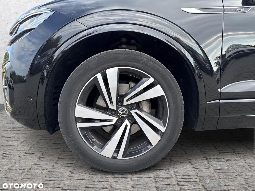 Volkswagen Touareg - 38