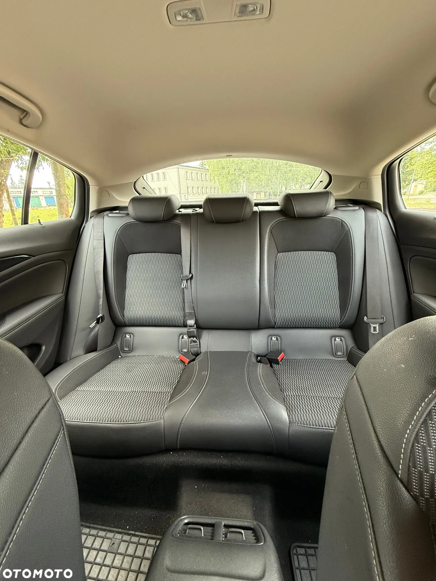 Opel Insignia 1.6 CDTI Innovation S&S - 10