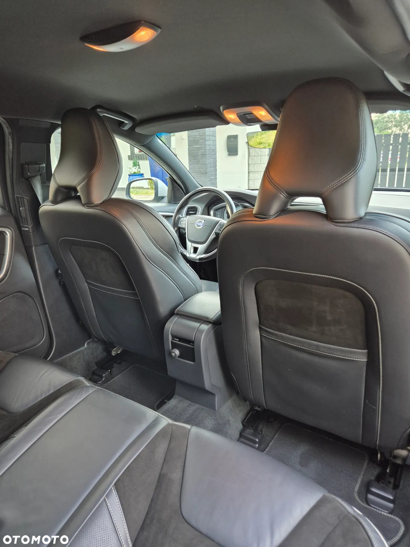 Volvo S60 D4 Drive-E R-Design Kinetic - 21