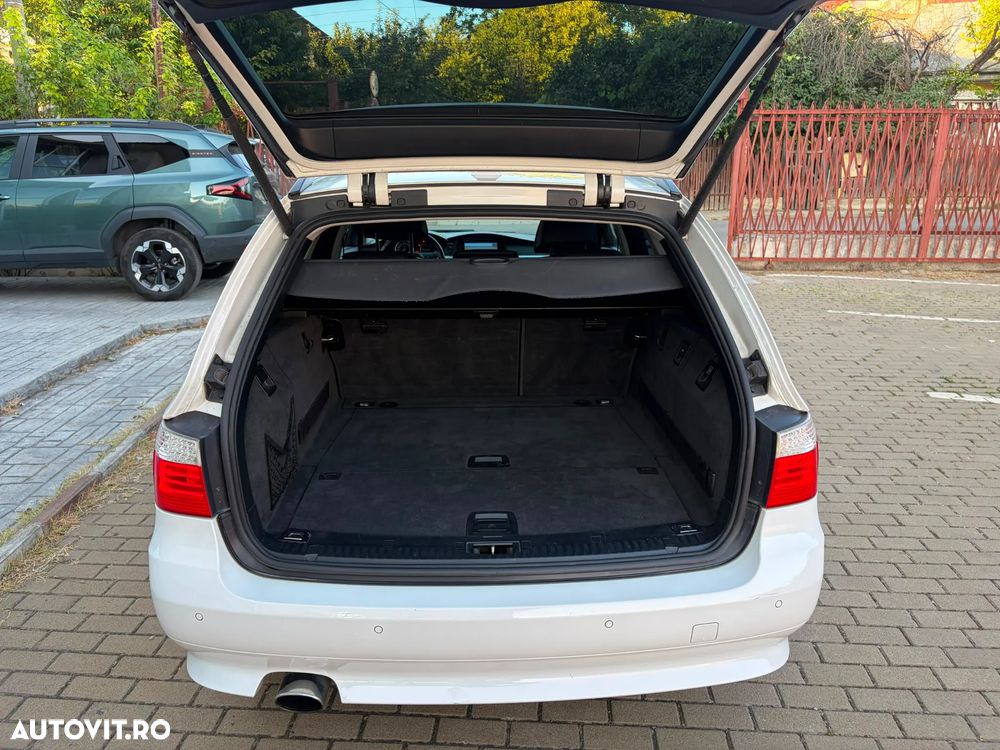 BMW Seria 5 520d - 8