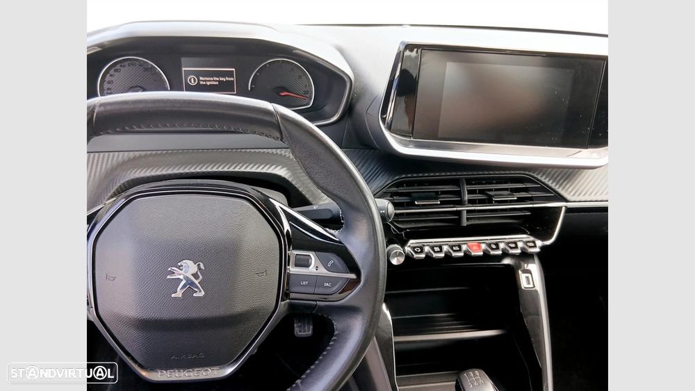 Peugeot 208 1.2 PureTech Active Pack — fotografia 15