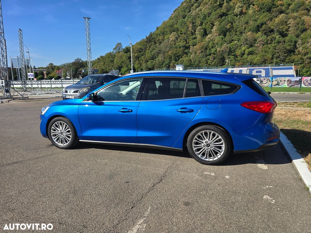 Ford Focus - 3