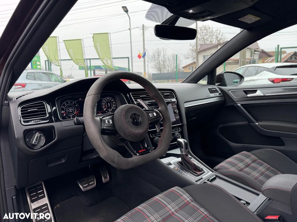 Volkswagen Golf 2.0 TSI DSG GTI Performance - 5