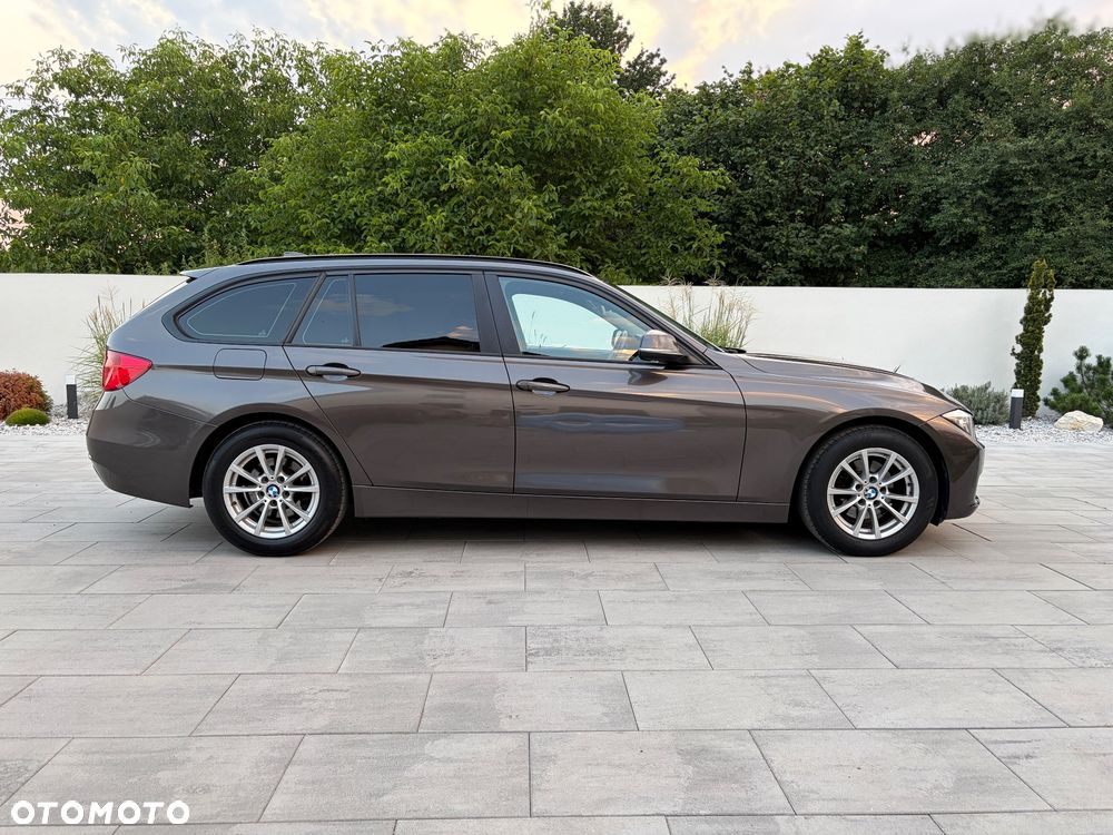 BMW Seria 3 318d DPF - 9