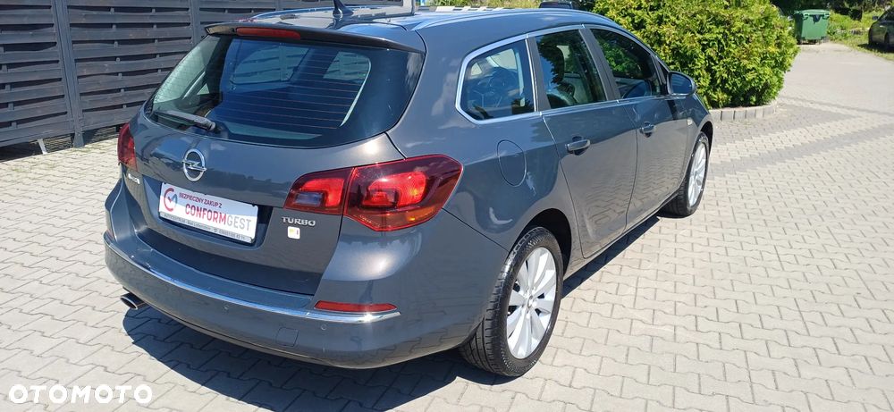 Opel Astra 1.4 T Cosmo EU6 - 3