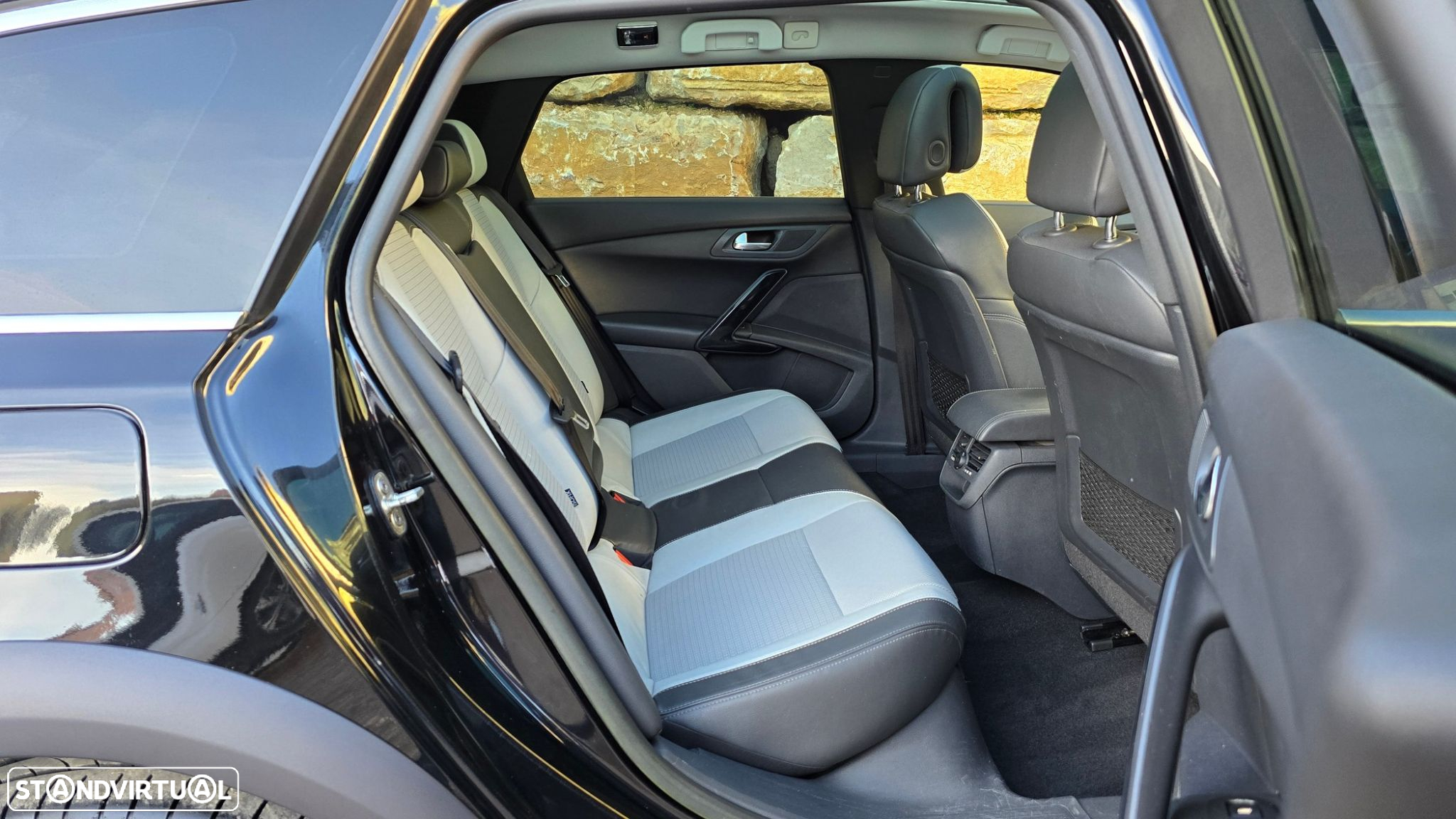 Peugeot 508 RXH 2.0 HDi Hybrid4 2-Tronic - 43