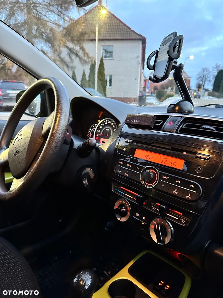 Mitsubishi Space Star 1.2 Intense - 13