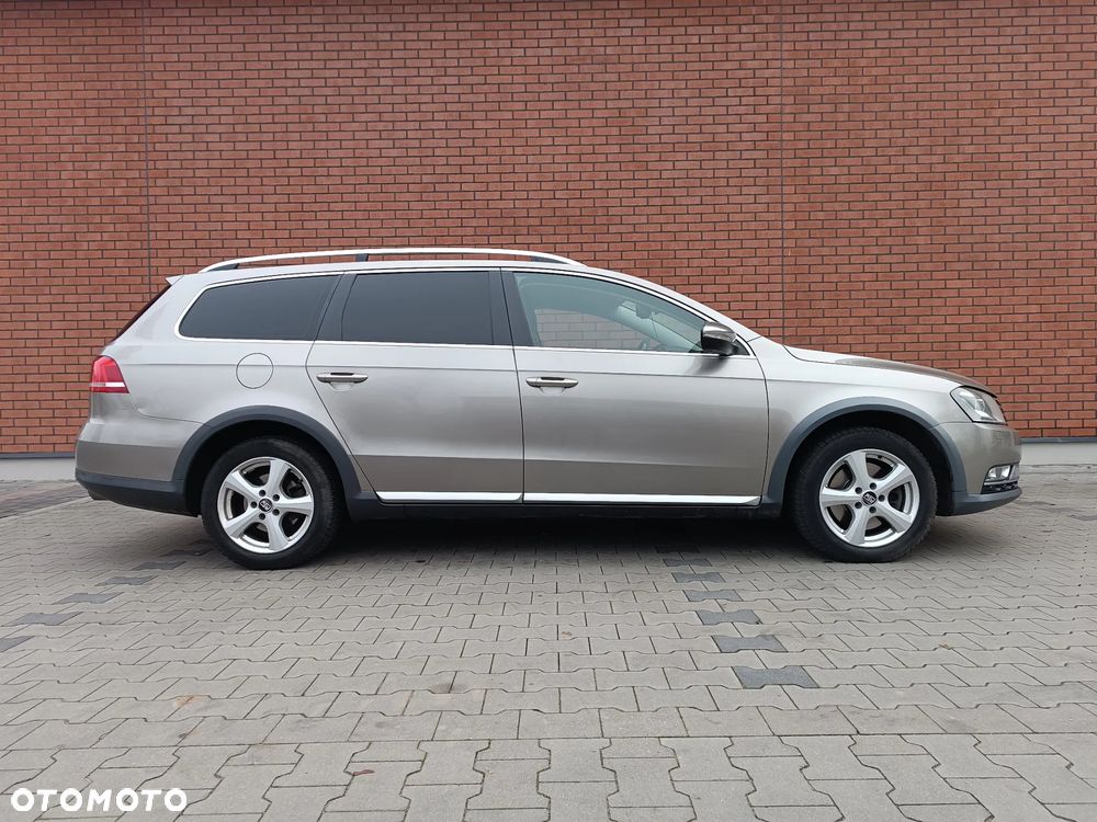 Volkswagen Passat - 10