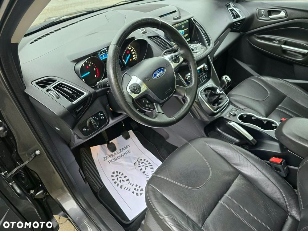 Ford Kuga - 30